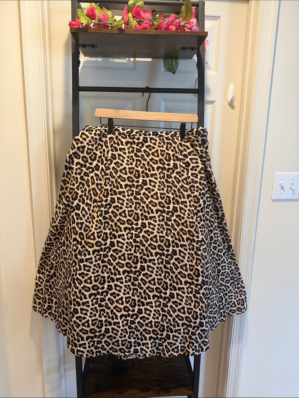 Leopard Print A-Line Women's Skirt - Beige & Black